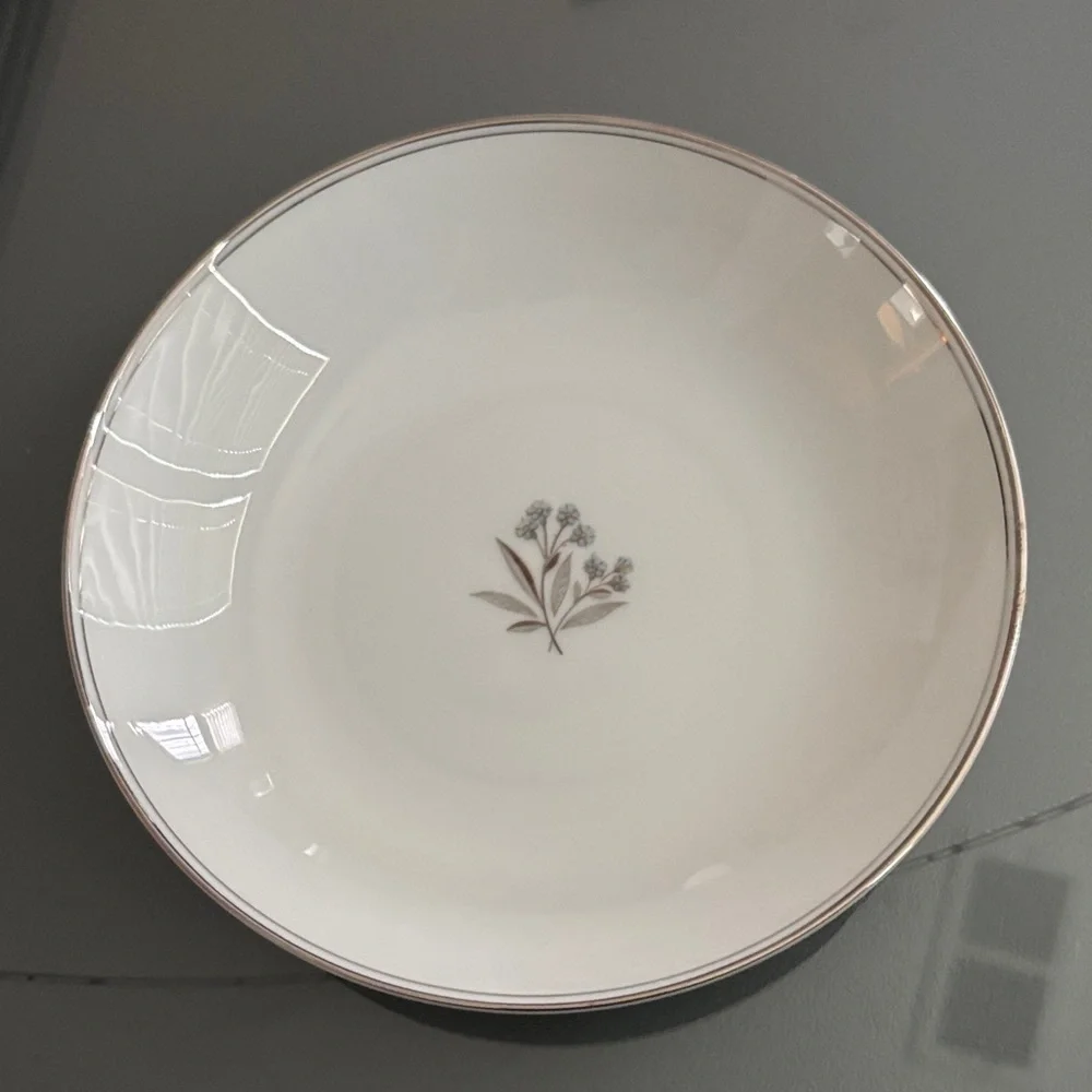 Noritake Bessie 5788 white with blue flowers coupe soup